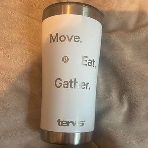 Lululemon tervis 20.0oz stainless steal tumbler